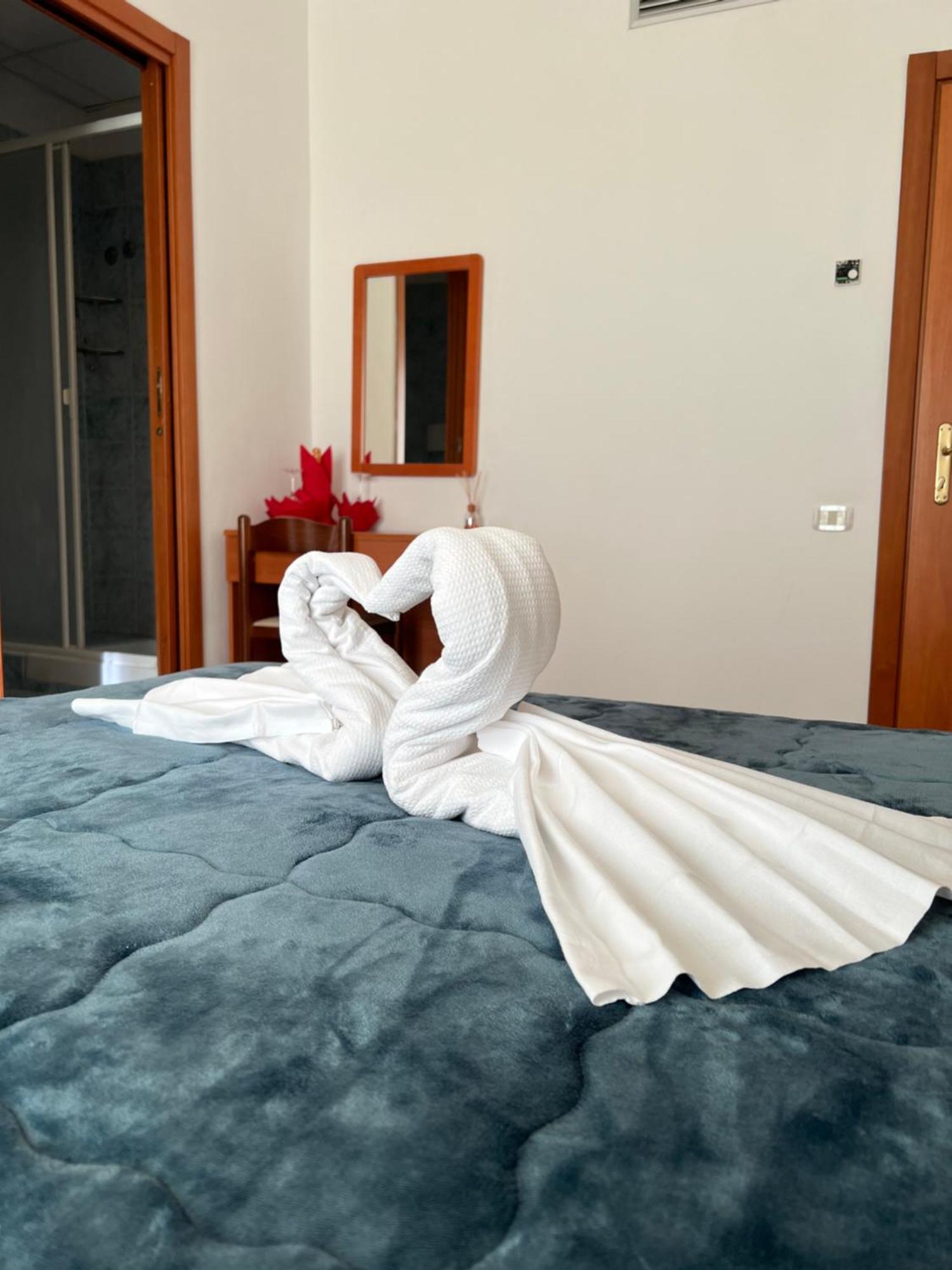 Hotel Vico Alto シエーナ エクステリア 写真